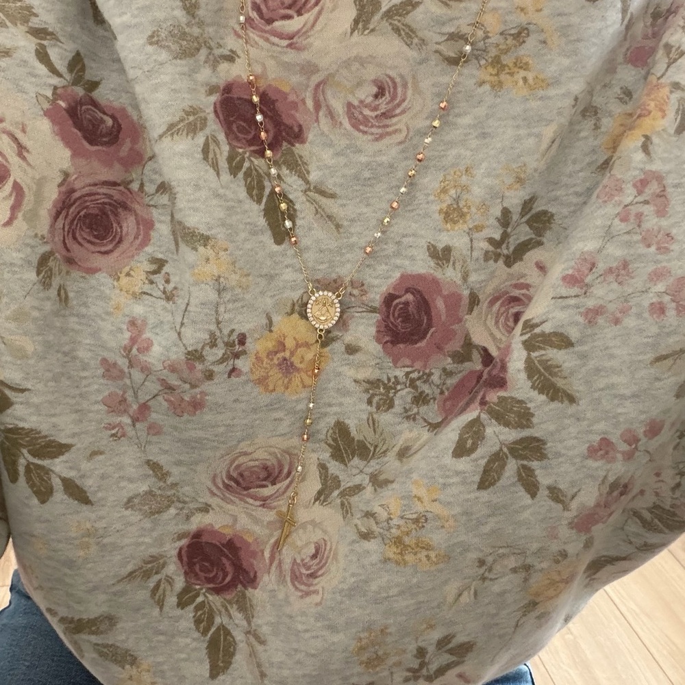 Elegant Gold Rosary with Rose Accents